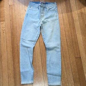 7 For All Mankind Women’s Light Blue Jeans NW/OT